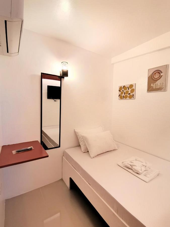 E Relaxed Haven Transient House Hotel Pasay Buitenkant foto